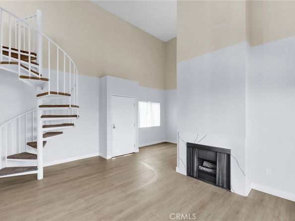 4406 Cahuenga Boulevard, Toluca Lake CA 91602