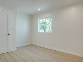 5903 Bonsallo Avenue, Los Angeles CA 90044