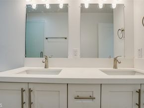 5903 Bonsallo Avenue, Los Angeles CA 90044