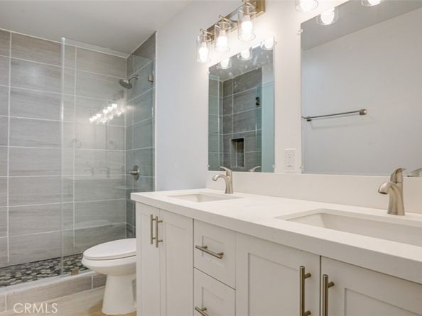 5903 Bonsallo Avenue, Los Angeles CA 90044