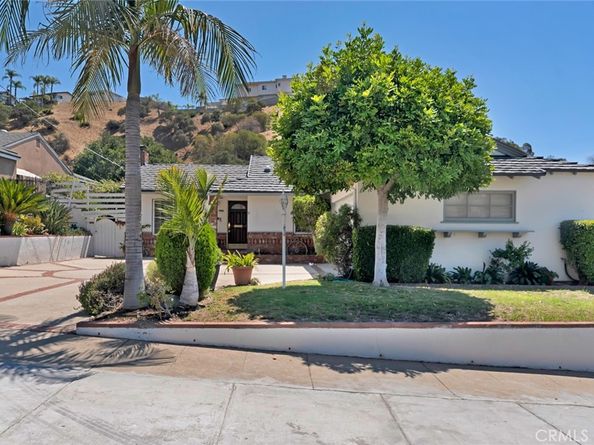 10202 Roscoe Boulevard, Sun Valley CA 91352