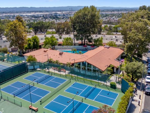 9639 Via Torino 139, Burbank CA 91504