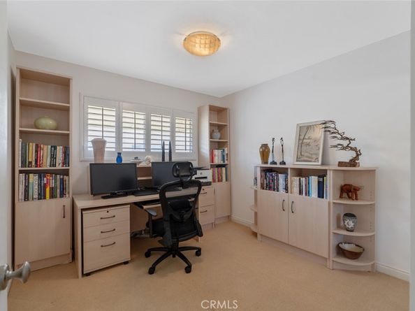 9639 Via Torino 139, Burbank CA 91504