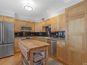 9639 Via Torino 139, Burbank CA 91504