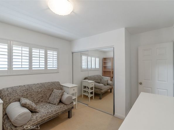 9639 Via Torino 139, Burbank CA 91504