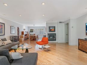 9639 Via Torino 139, Burbank CA 91504