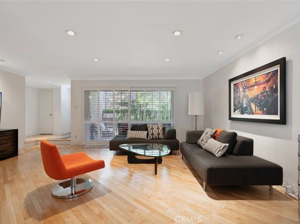 9639 Via Torino 139, Burbank CA 91504