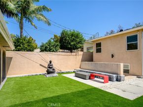 2040 W Kenneth Road, Glendale CA 91201