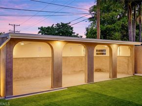 2040 W Kenneth Road, Glendale CA 91201