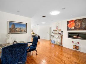 2040 W Kenneth Road, Glendale CA 91201