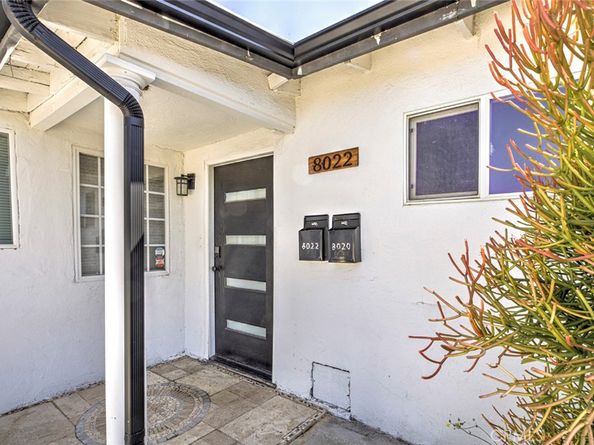 8022 Longridge Avenue, North Hollywood CA 91605