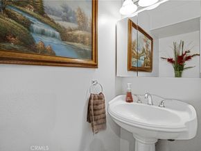 9562 Via Bernardo, Burbank CA 91504