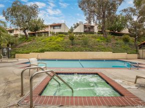 9562 Via Bernardo, Burbank CA 91504
