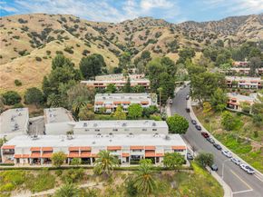 9562 Via Bernardo, Burbank CA 91504