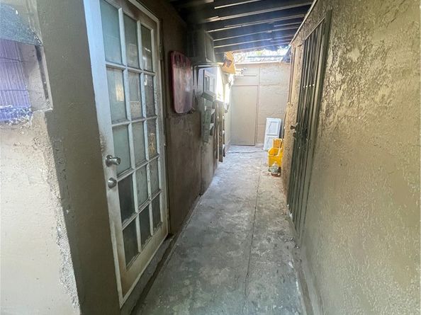 2110 E 113th Street, Los Angeles CA 90059