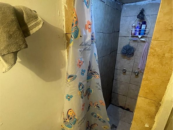 2110 E 113th Street, Los Angeles CA 90059