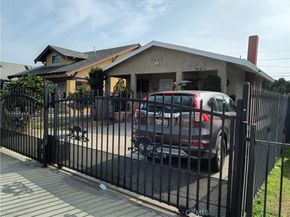 916 W 53rd W Street, Los Angeles CA 90037