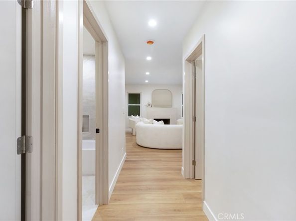 3776 West Boulevard, Los Angeles CA 90016