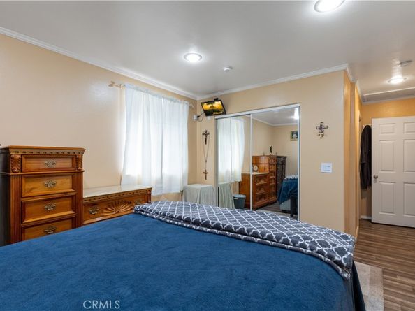 1843 Cerritos Avenue, Long Beach CA 90806