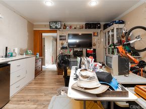 1843 Cerritos Avenue, Long Beach CA 90806