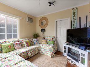 1843 Cerritos Avenue, Long Beach CA 90806