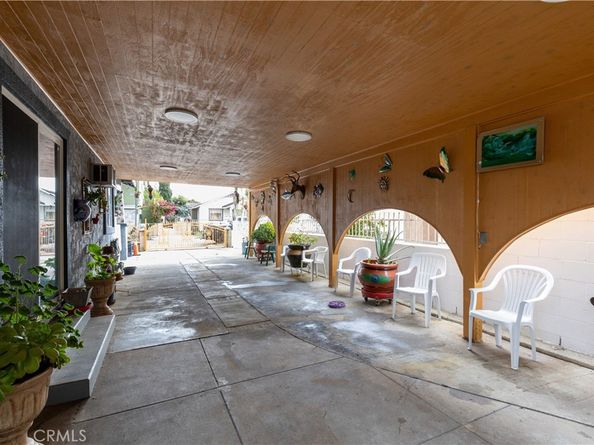 1843 Cerritos Avenue, Long Beach CA 90806