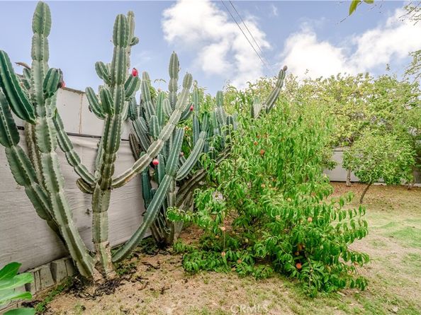 427 N Hicks Avenue, East Los Angeles CA 90063