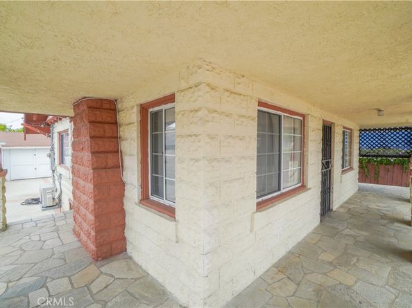 427 N Hicks Avenue, East Los Angeles CA 90063