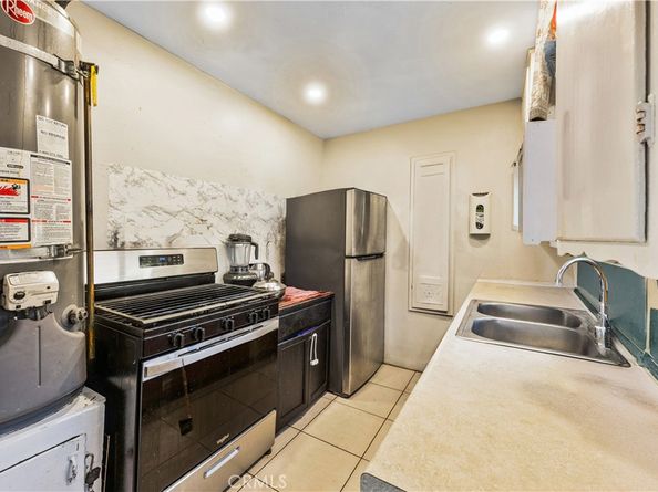 6041 Ferguson Drive, Commerce CA 90022