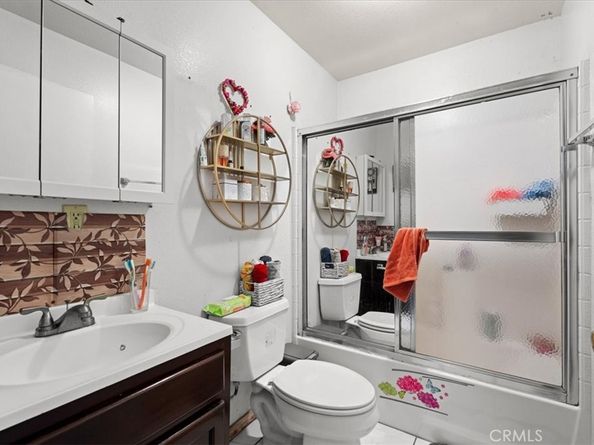 1964 Normandie, Los Angeles CA 90007