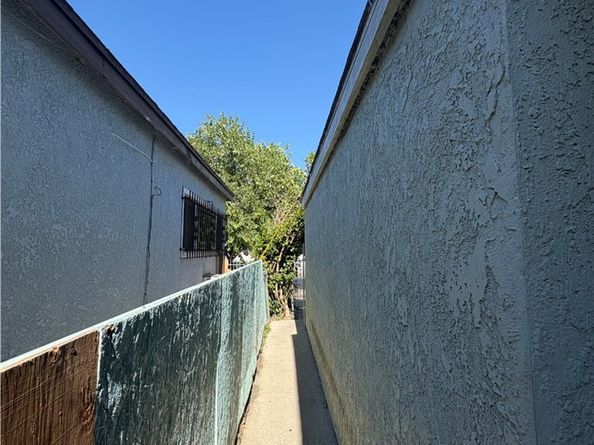 2110 E 113th, Los Angeles CA 90059