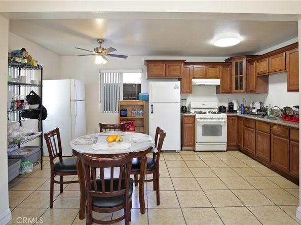 8718 Menlo Ave, Los Angeles CA 90044