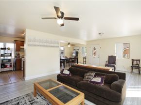 8718 Menlo Ave, Los Angeles CA 90044