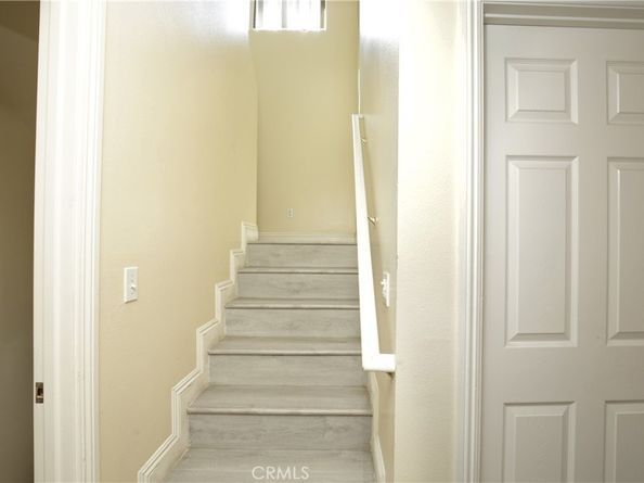 8718 Menlo Ave, Los Angeles CA 90044