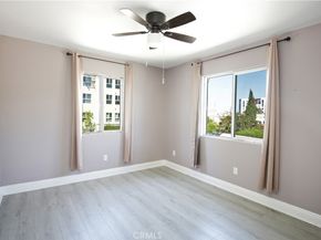 8718 Menlo Ave, Los Angeles CA 90044