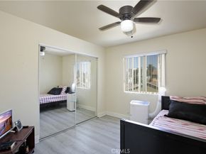 8718 Menlo Ave, Los Angeles CA 90044