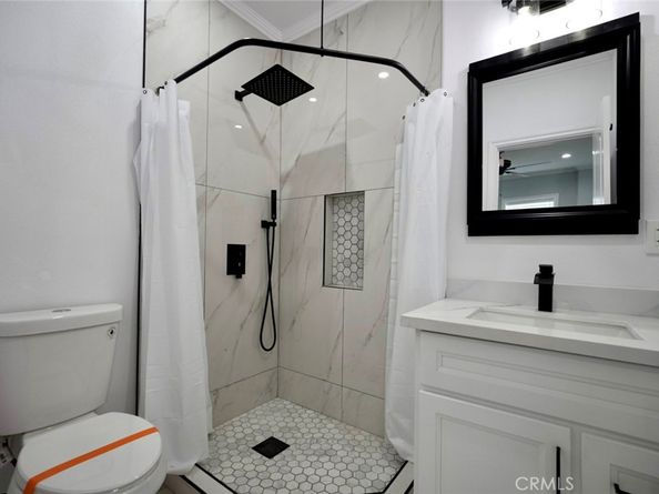 125 E Alondra, Compton CA 90220