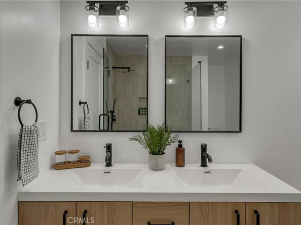 1741 N Rose, Burbank CA 91505