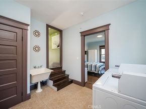 2109 Toberman Street, Los Angeles CA 90007