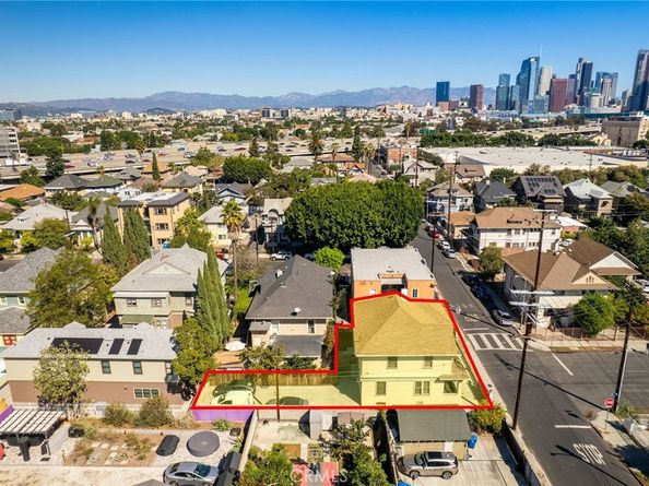 2109 Toberman Street, Los Angeles CA 90007