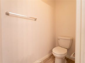 2542 W Macarthur 134, Santa Ana CA 92704