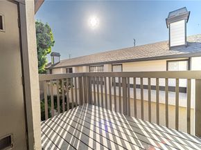 2542 W Macarthur 134, Santa Ana CA 92704