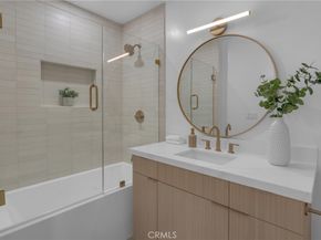 3682 Buckingham, Los Angeles CA 90016