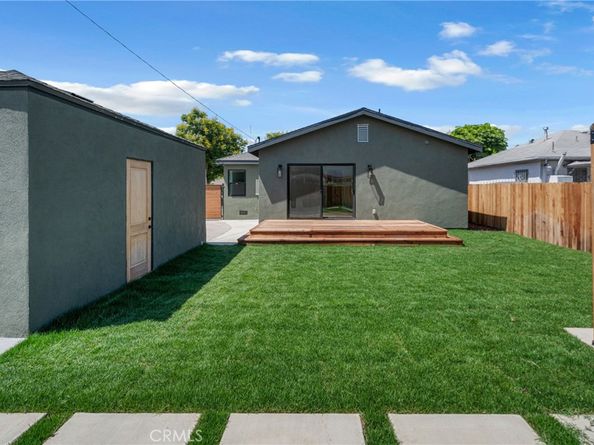 3682 Buckingham, Los Angeles CA 90016