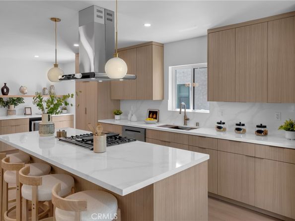 3682 Buckingham, Los Angeles CA 90016