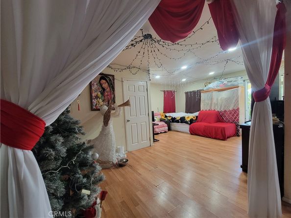 429 E 92nd, Los Angeles CA 90003