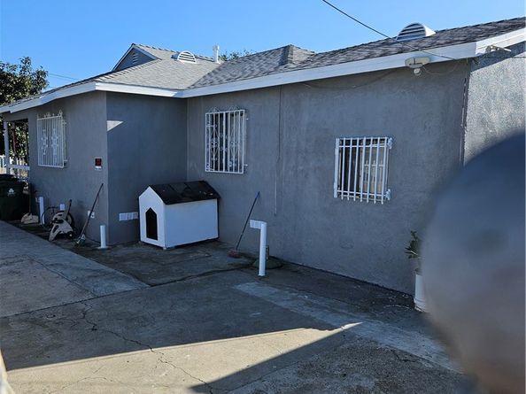 10703 Anzac, Los Angeles CA 90059