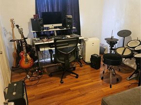 10703 Anzac, Los Angeles CA 90059