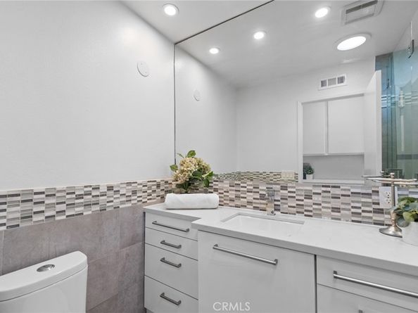 7 Boone, Irvine CA 92620