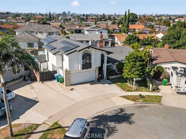 9190 Poppy Circle, Westminster CA 92683